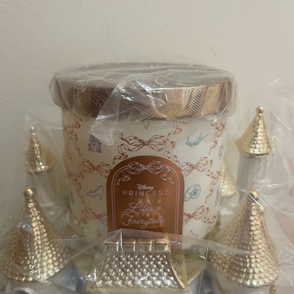 Disney Princess Candle with Gold and White Design